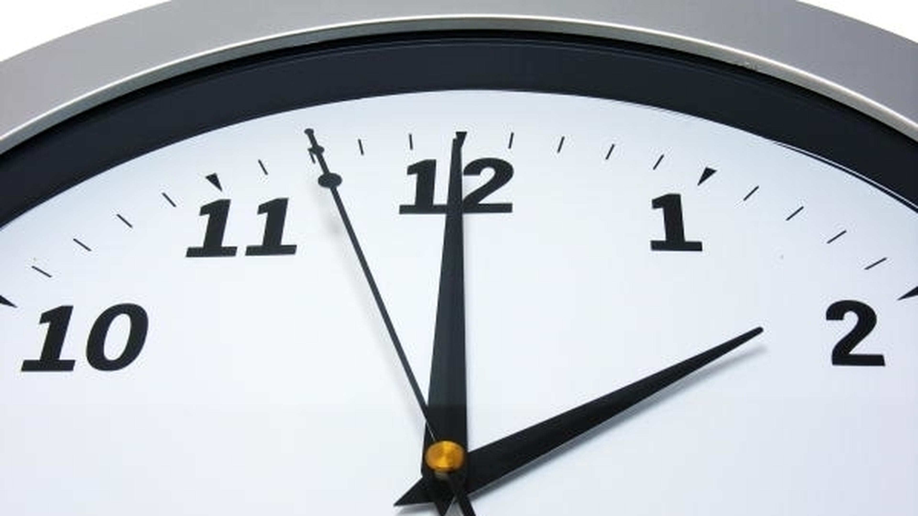 Clocks go forward tonight! Luxembourg Times